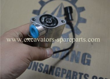 702-21-07011 702-21-07010 Solenoid Valve 708-2L-33310 For Komatsu PC220-6 PC200-6